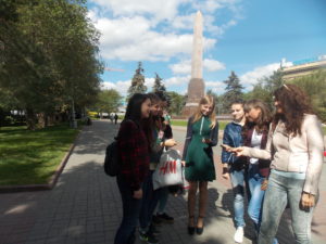 16 сентября 2016 года с 11.00 до 13.00  на Аллее Героев г. Волгограда прошла акция «Защитим детей от насилия»
