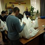 Пострадавшие от пожара на ул. Олимпийской получили продовольственную помощь от тюменских общественников