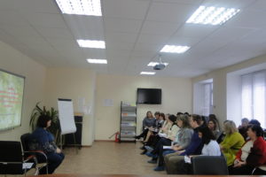 Реализация программы "Школа успешной семьи" в рамках договора о предоставлении гранта Президента РФ на развитие гражданского общества: семинар «Особенности организации и проведения тренингов родительской ответственности и компетенции. Понятие родительской компетентности и ответственного родительства»